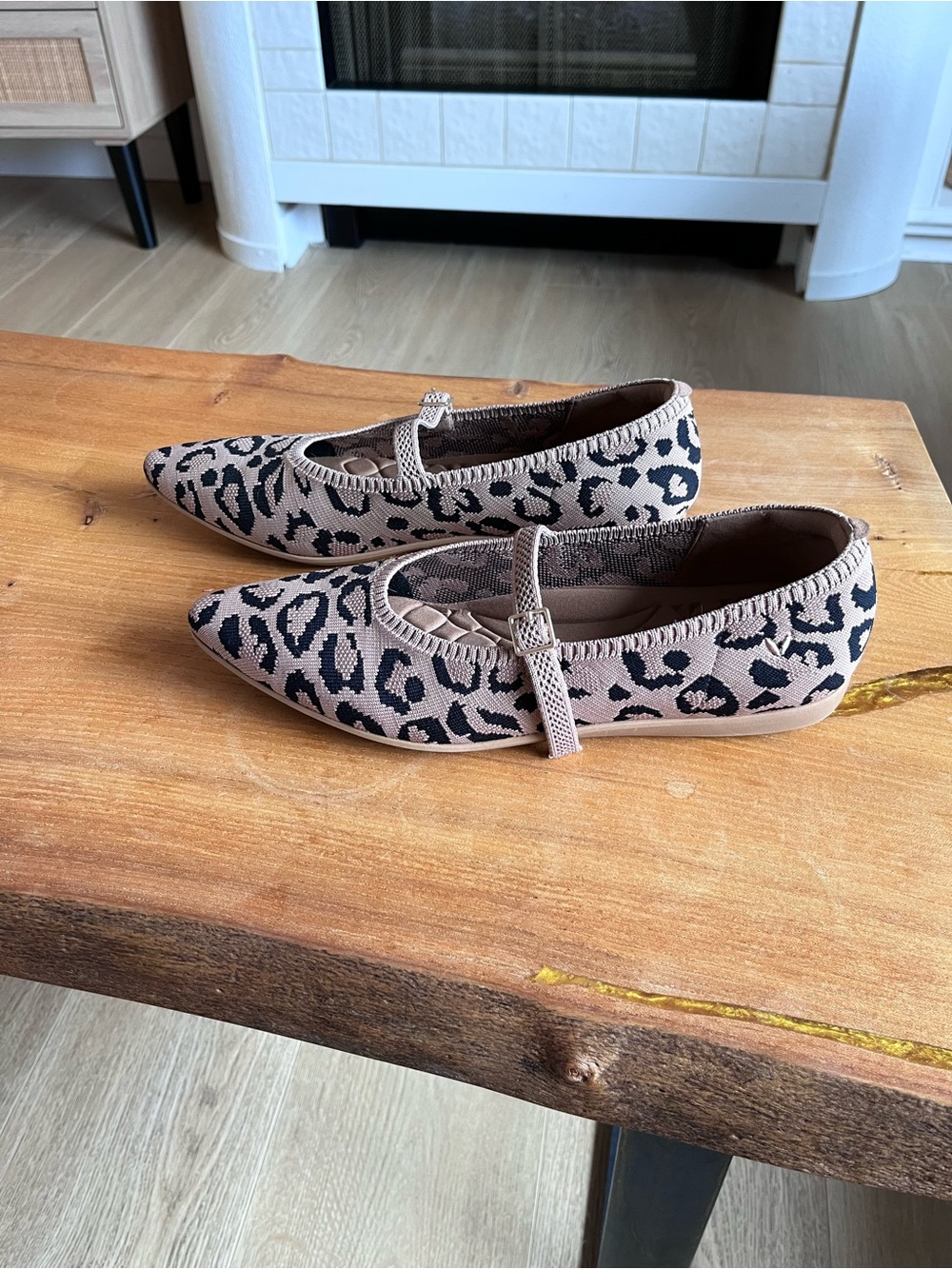 VIVAIA Margot Mary Jane  Leopard Print Knit Pointed Toe Flats Size 41.5 US 10